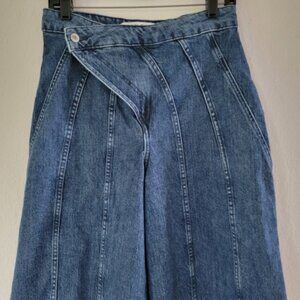 HOLLISTER SOCIAL TOURIST Ultra High Rise Seamed Baggy Jeans 30. NWT